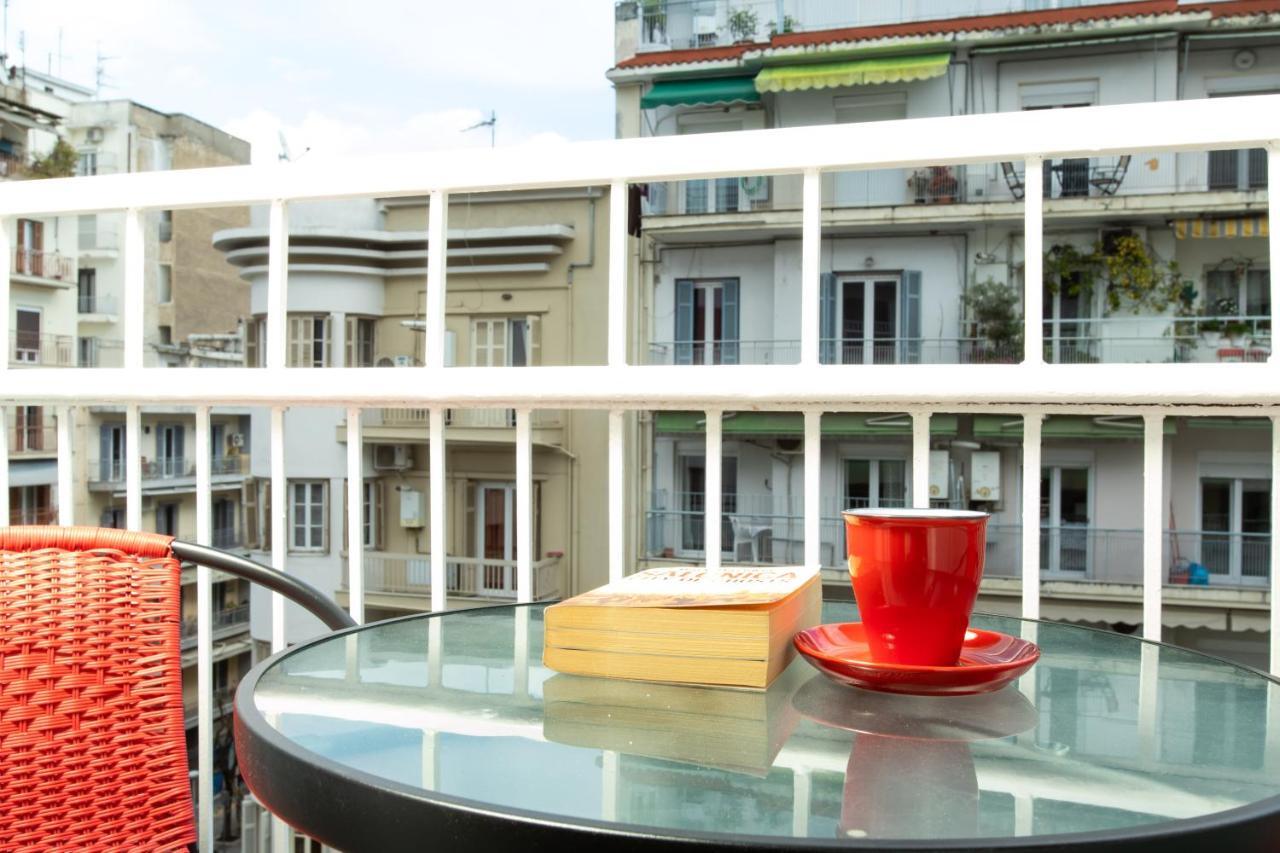 Downtown Luxury Boutique Suites : The Red Suite Salonic Exterior foto