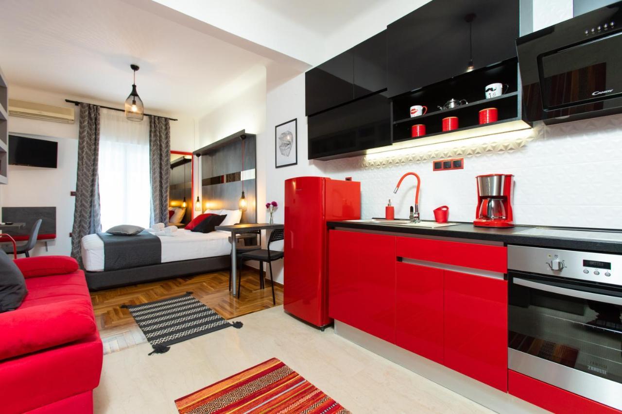 Downtown Luxury Boutique Suites : The Red Suite Salonic Exterior foto
