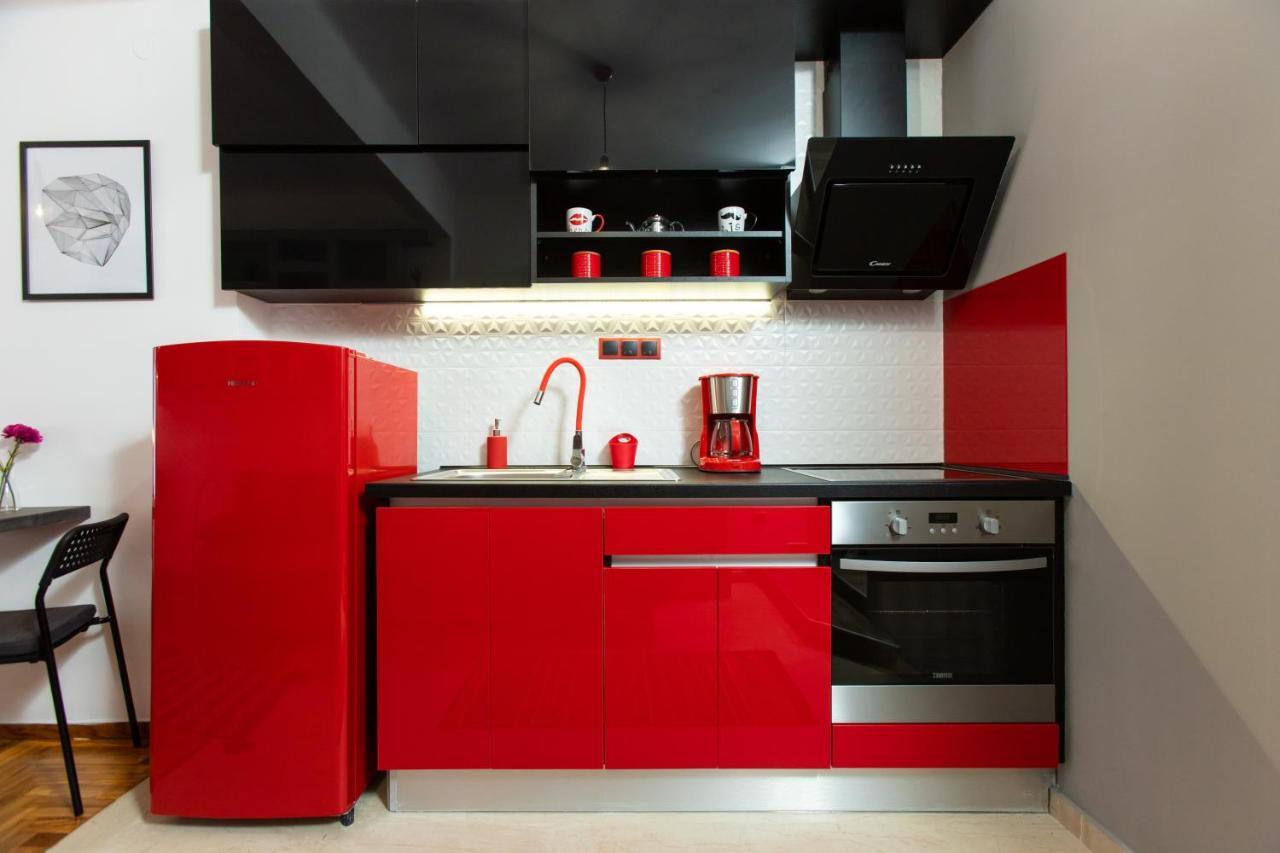 Downtown Luxury Boutique Suites : The Red Suite Salonic Exterior foto